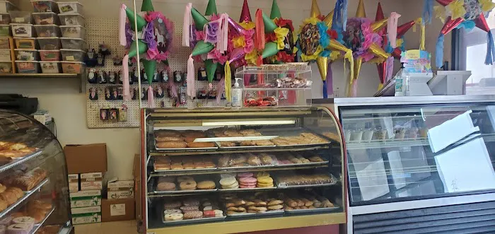 Panaderia Y Pasteleria Latina Picture 5
