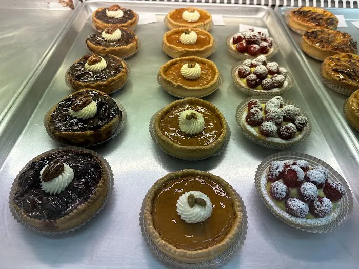 Delices Gourmands French Bakery Picture 4