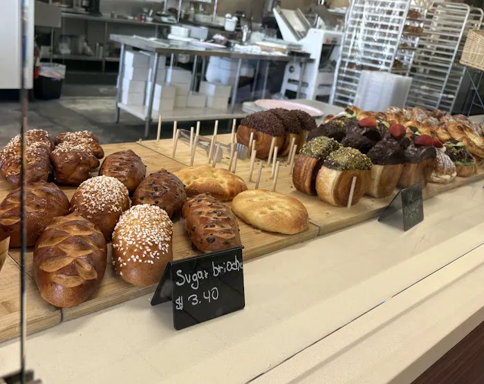 Delices Gourmands French Bakery Picture 9