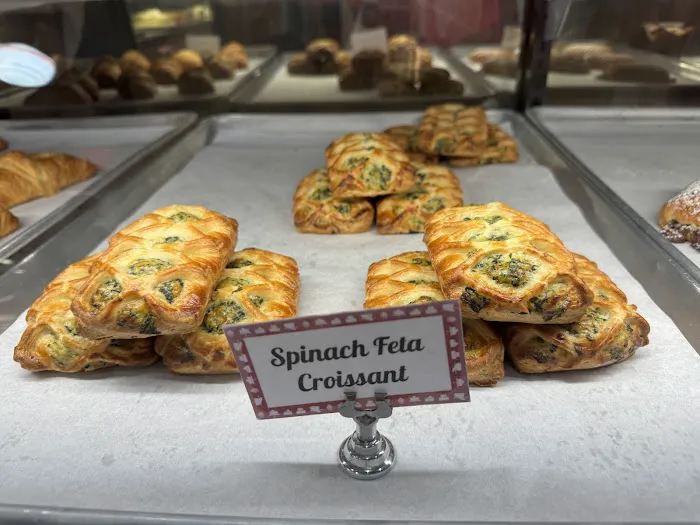Carlo's Bakery Picture 2