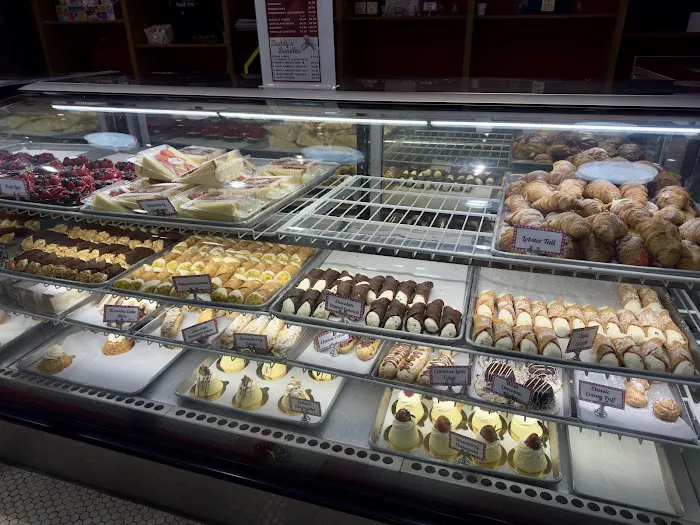 Carlo's Bakery Picture 8