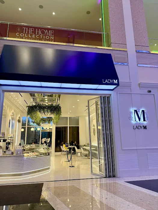 Lady M Cake Boutique - Las Vegas Picture 10