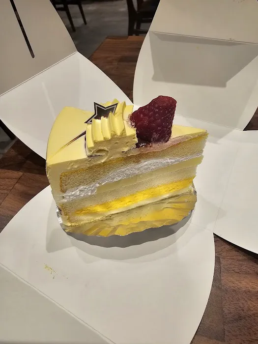 85°C Bakery Cafe - Enterprise Picture 9