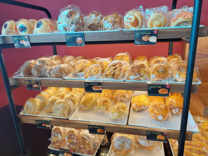 85°C Bakery Cafe - Enterprise Picture 6
