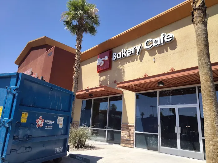 85°C Bakery Cafe - Enterprise Picture 10