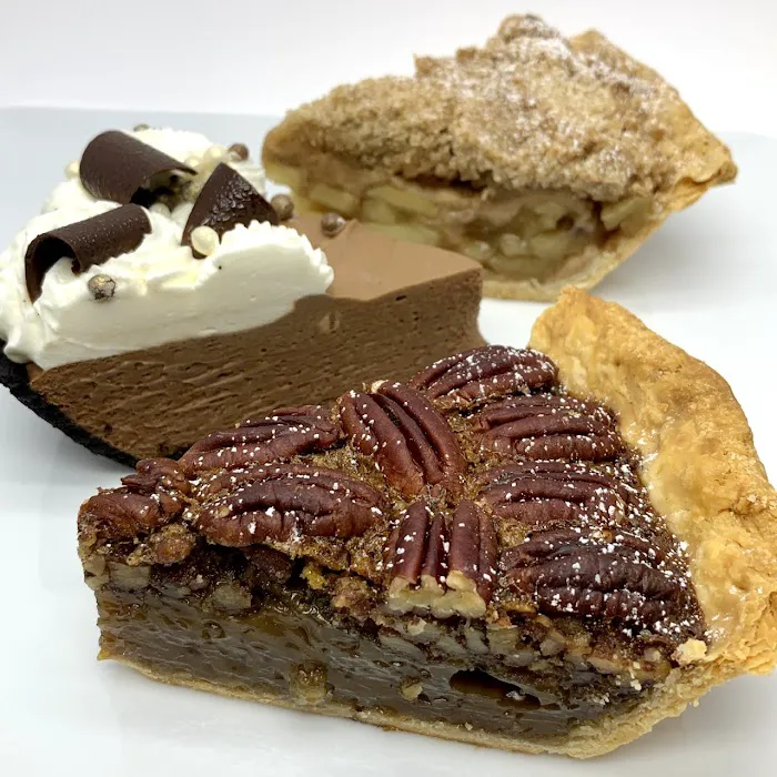 Sugar Bee's Bakery Picture 6