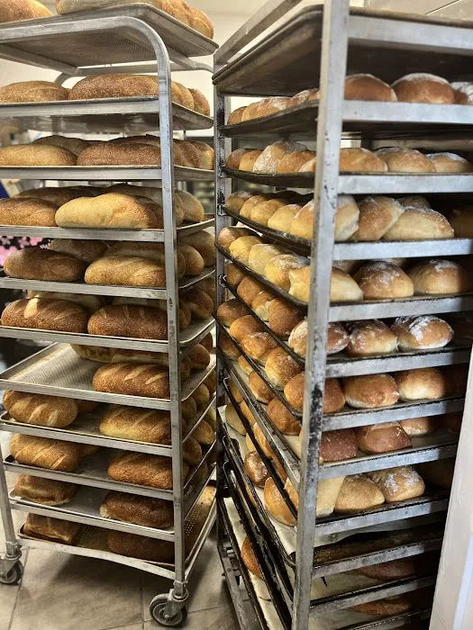 Sugar Bee's Bakery Picture 10