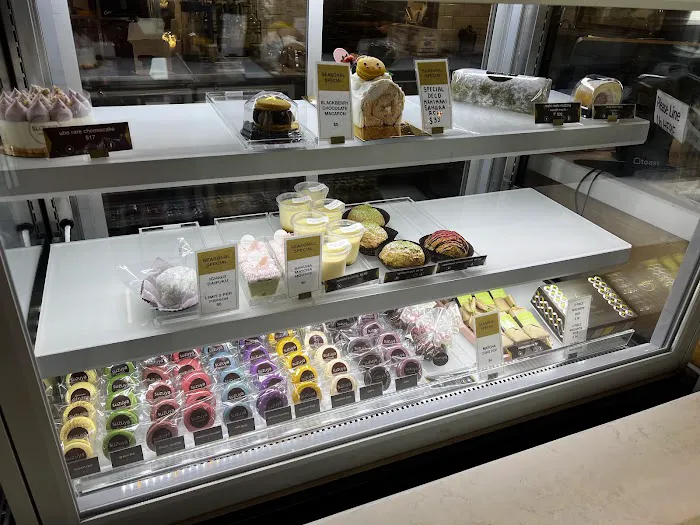 Suzuya Patisserie Picture 6