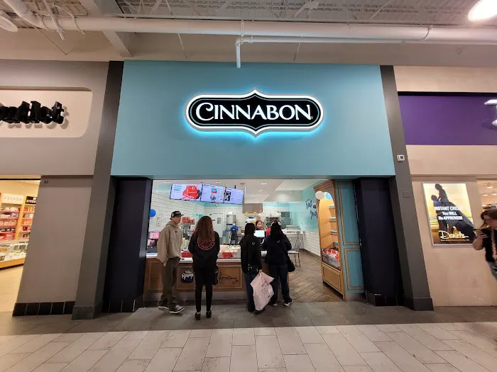 Cinnabon Picture 2