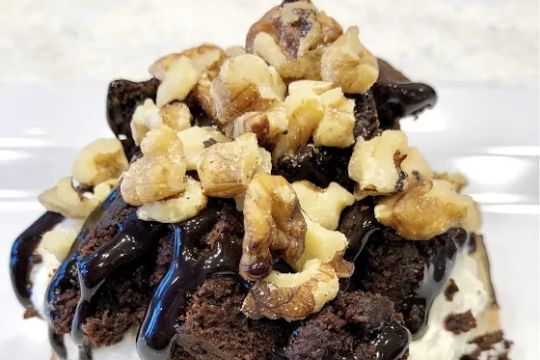Cinnaholic