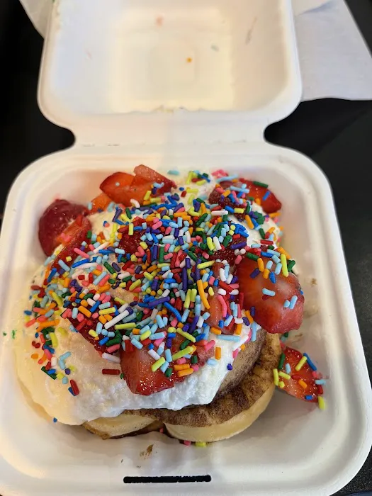 Cinnaholic Picture 4
