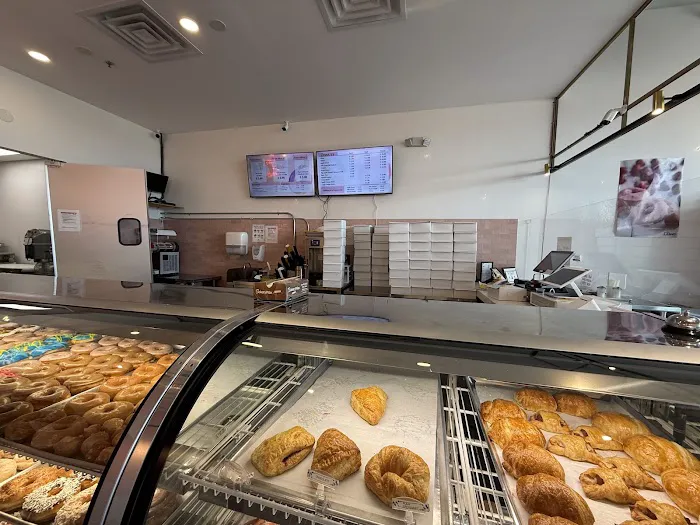 Mazzoa Donuts Picture 2