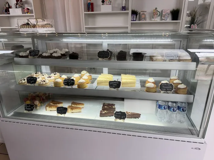 SYS DESSERTS BAR. (Close) Picture 9