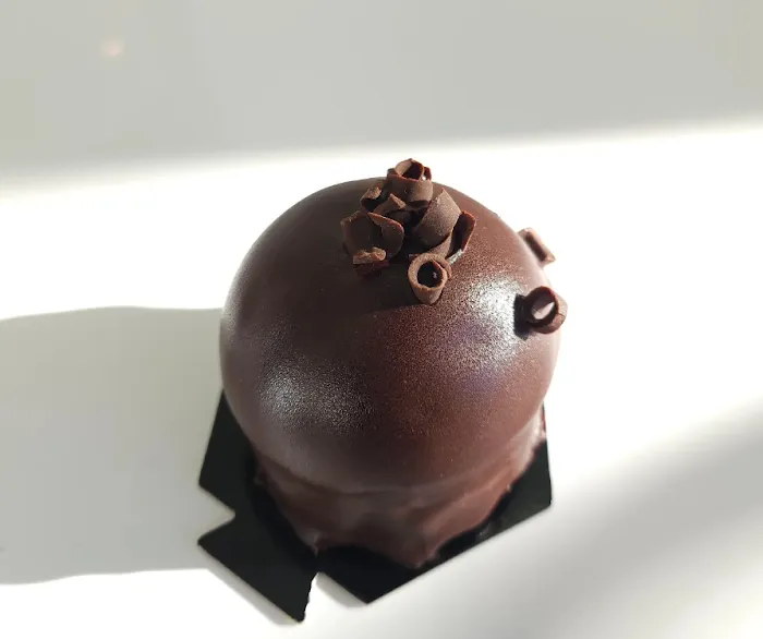 SYS DESSERTS BAR. (Close) Picture 5