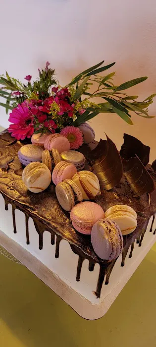 Luchkoff Patisserie Picture 7