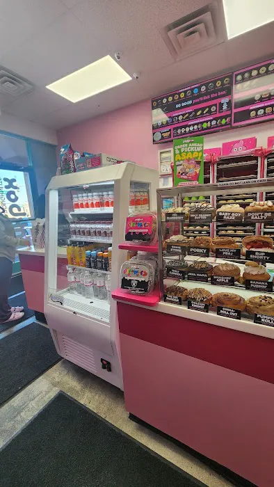 Pinkbox Doughnuts Picture 7