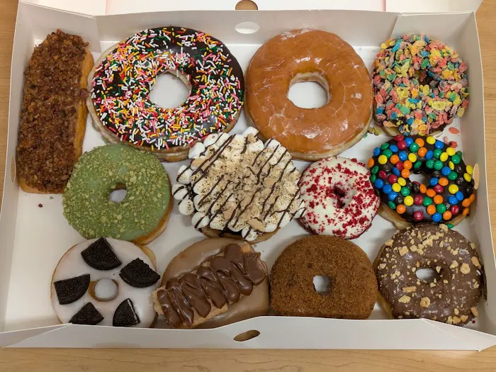 Randy's Donuts Picture 9