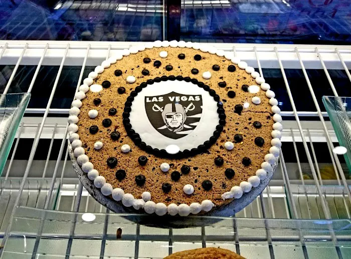 Wonderland Bakery- Logo Cookies, Logo Gift Baskets, Gingerbread Cookies & Gifts Picture 2