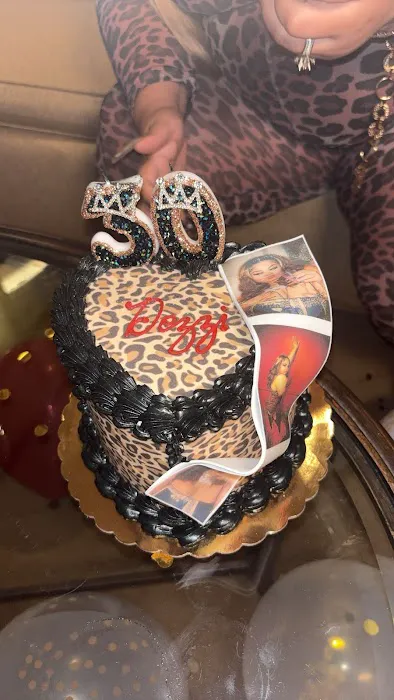 Caked Las Vegas Picture 3
