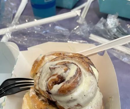 Cinnabon