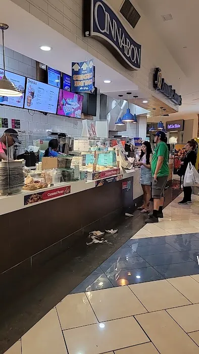 Auntie Anne's Picture 3