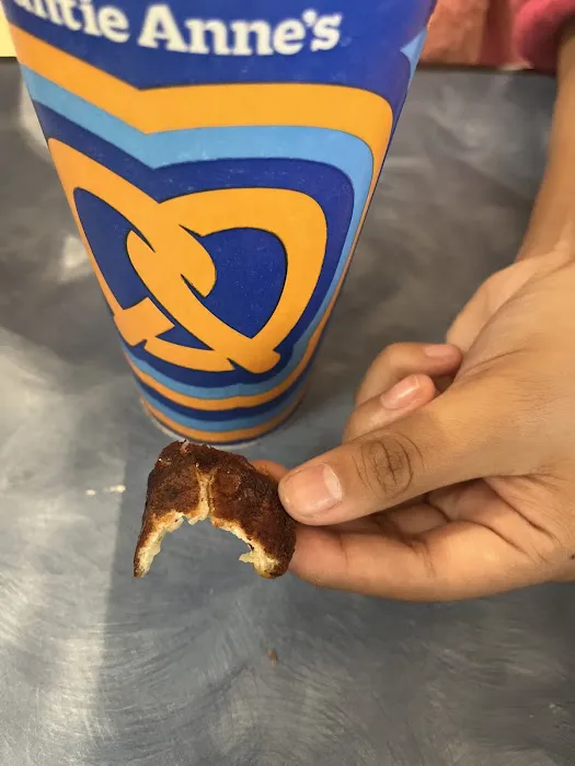 Auntie Anne's Picture 7