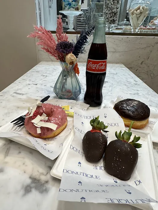 Donutique Picture 4