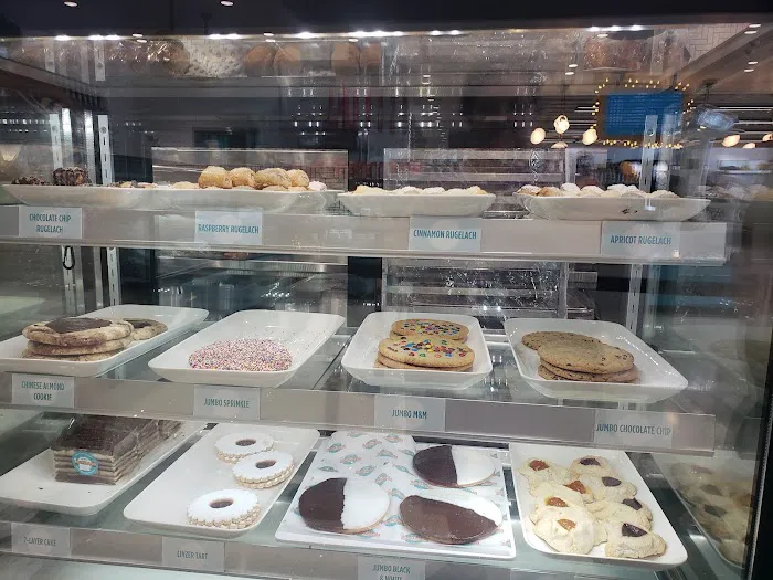 Pinkbox Doughnuts Picture 4
