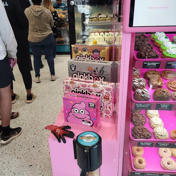 Pinkbox Doughnuts Picture 10