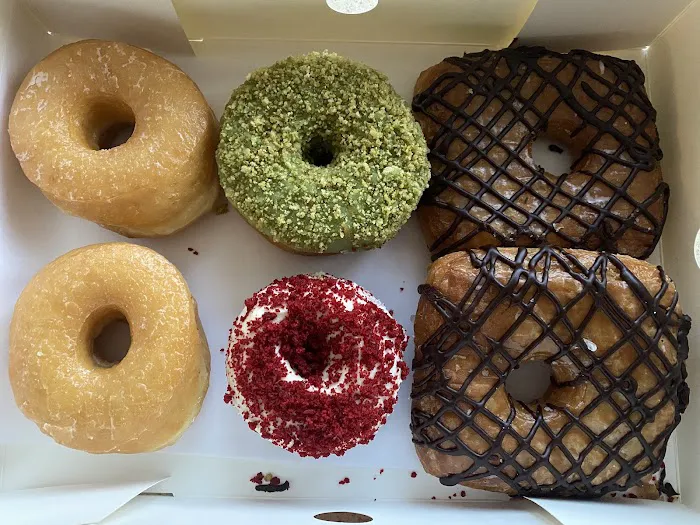 Randy's Donuts Picture 10