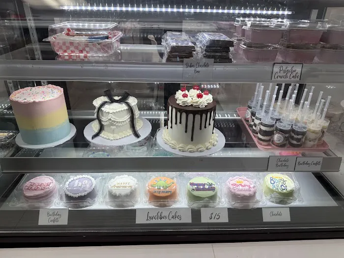 Whiskful Thinking Cakes Picture 1