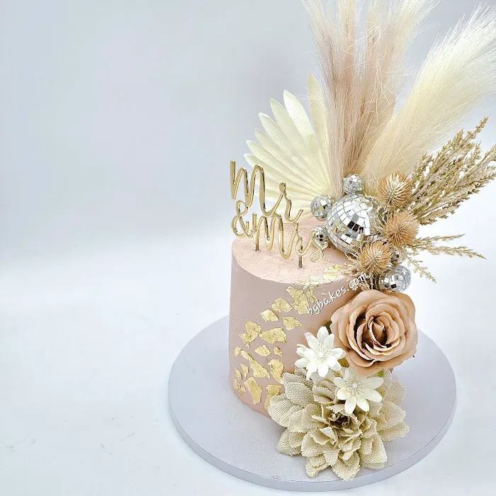 Vegas Cakes Picture 3