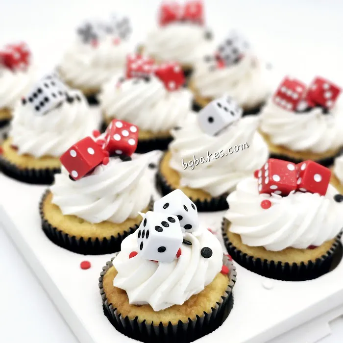 Baby Girl Bakes Cakes Picture 3