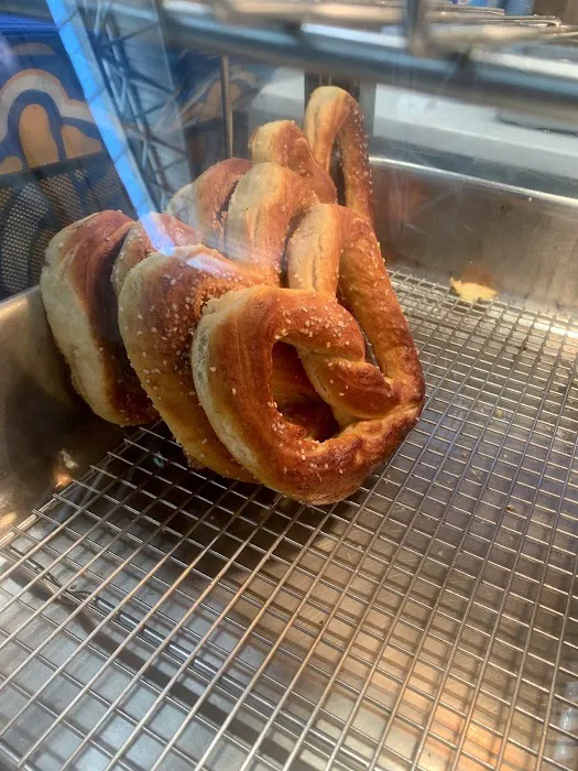 Auntie Anne's Picture 4