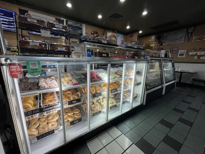 New York Bagel N Bakery Picture 5