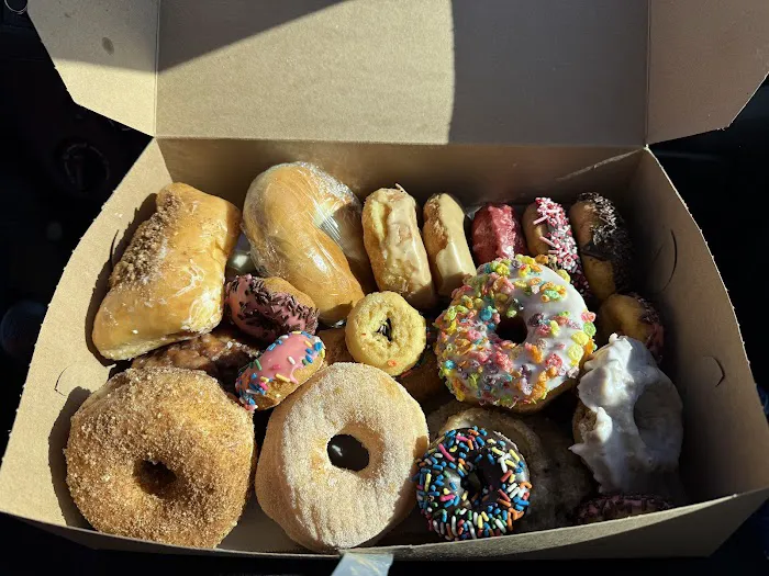 Poppy's Donuts Picture 1