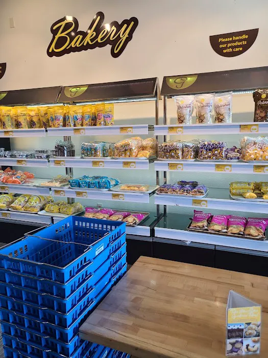 Goldilocks Bakeshop and Restaurant Picture 9