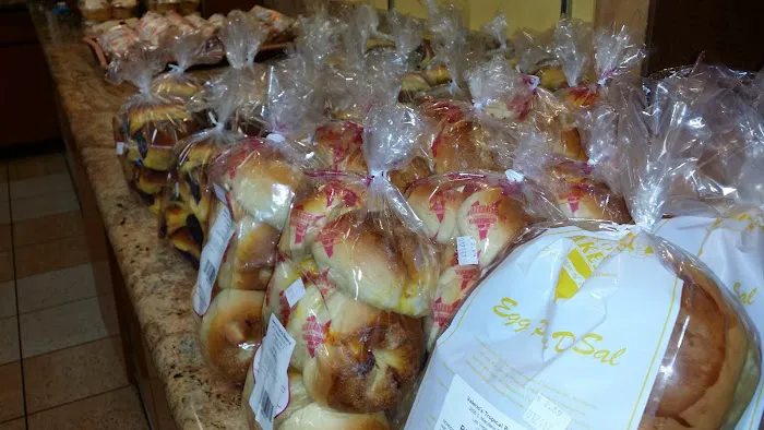 Valerio's Tropical Bake Shop Picture 1