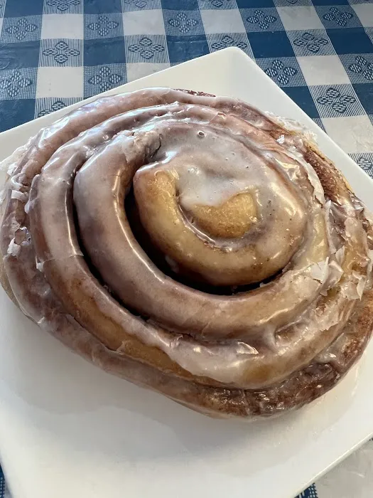 Homies Cinnamon Rolls Comfort Cafe Picture 10