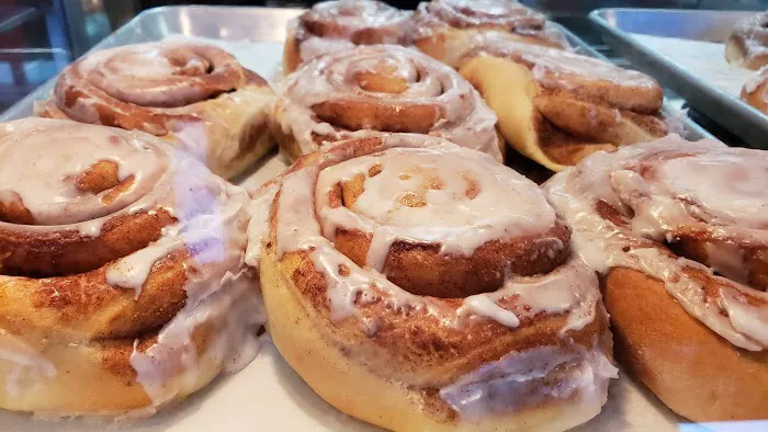 Homies Cinnamon Rolls Comfort Cafe Picture 3