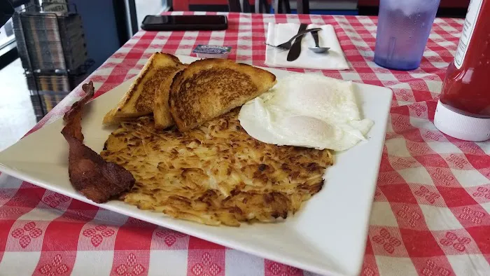 Homies Cinnamon Rolls Comfort Cafe Picture 1