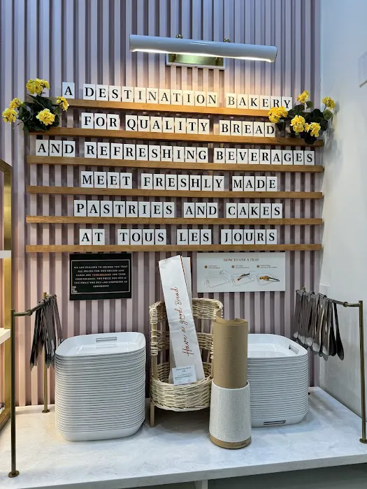 Tous Les Jours Bakery & Cafe Picture 5