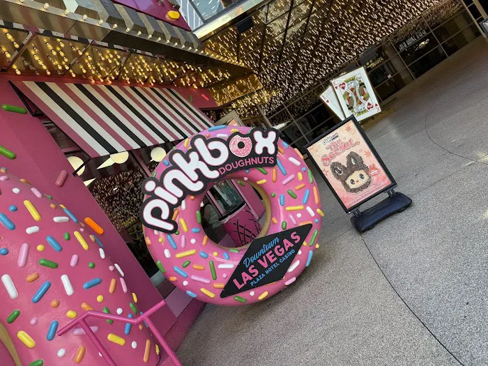 Pinkbox Doughnuts Picture 5