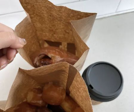 Donut Factory Dee's-Mazzoa