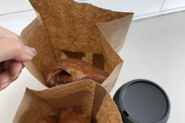 Donut Factory Dee's-Mazzoa