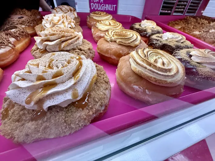Pinkbox Doughnuts Picture 8