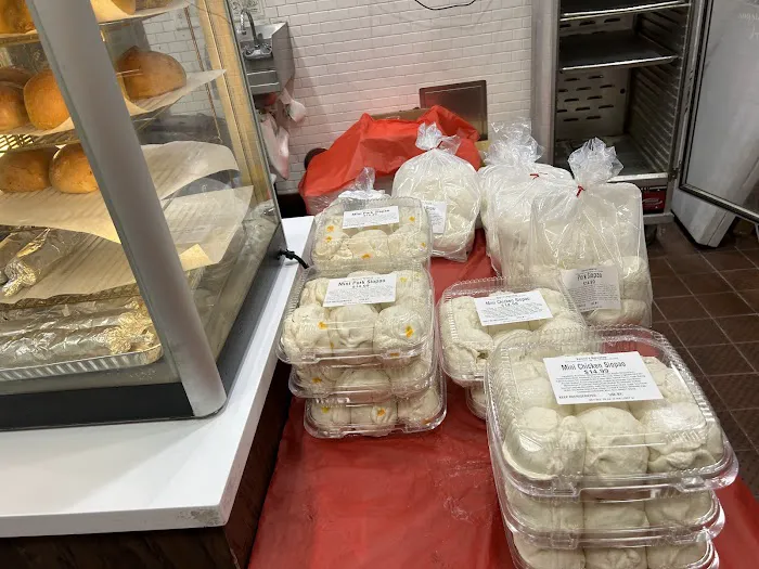 Valerio’s Bakeshop Picture 3