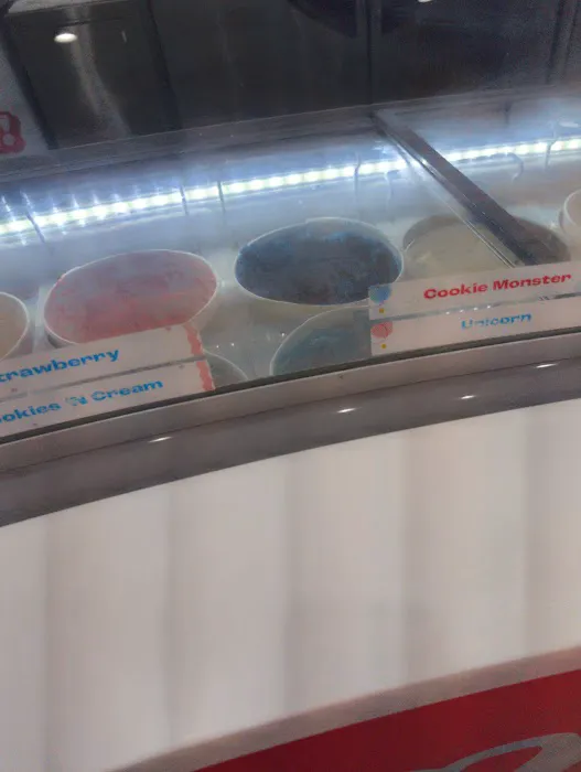 Yonutz Donuts and Ice Cream - Las Vegas Picture 6