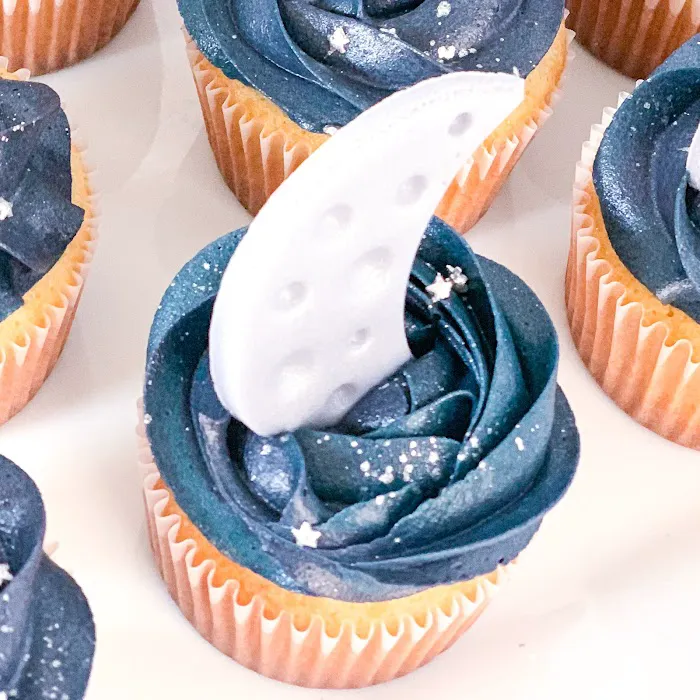 Sweets & Treats Picture 9