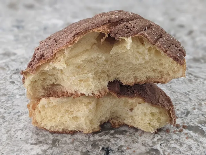 Cake World Bakery Picture 7
